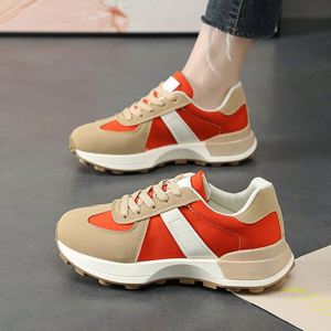 Chaussures de marche polyvalentes style printemps 2026 – Tendance, décontractées, à semelle épaisse, pour hommes et femmes, en maille, idéales pour la course et le sport - Product Image 1