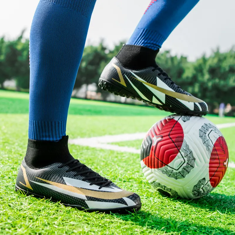 Chuteiras para futebol personalizadas, sapato esportivo colorido de alta qualidade, para uso ao ar livre