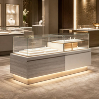Vitrines de présentation de bijoux de luxe sur mesure pour les magasins de détail et autres présentoirs de mobilier commercial