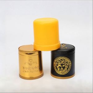 High Quality <b>Cheap</b> Price Plastic Transparent Dice Shakers Bulk Wholesale Lot Puzzle Game Dice Cup Set for Promotional Gift - Product Image 4