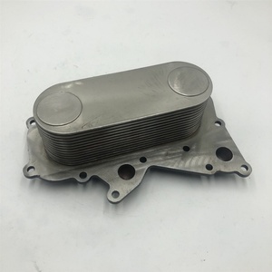 Refroidisseur d'huile de HAUTE QUALITÉ 281-7039 2817039 Noyau de refroidisseur d'huile pour moteur diesel C6.6 C7.1 - Product Image 3