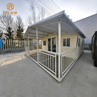 Maison préfabriquée moderne à toit en pente avec véranda, cuisine, chambre et salle de bain pour projets résidentiels – Maison modulaire préfabriquée