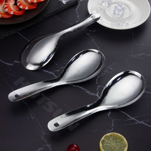 Cuchara de arroz de acero inoxidable, cucharón grande con mango liso, diseño moderno y minimalista con acabado pulido. - Product Image 2