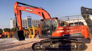 Excavadoras Usadas de Alta Eficiencia Doosan DX300, Excavadoras de Orugas de 30 Toneladas de Segunda Mano, Marca Coreana, Certificado CE, Accesorio de Pulgar - Product Image 2