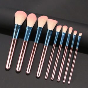 Juego de brochas de maquillaje metálicas profesionales, brocha de maquillaje facial de contorno de base en ángulo, brocha de <span class=keywords><strong>belleza</strong></span> cromada con logotipo personalizado, venta al por mayor - Product Image 2