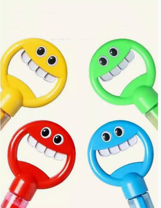 Vendita calda cartone animato bastone bolla divertente e durevole giocattoli a bolle per i bambini 32 fori <span class=keywords><strong>sorridente</strong></span> per il viso di sapone bacchetta bastone per esterno giocattoli - Product Image 4