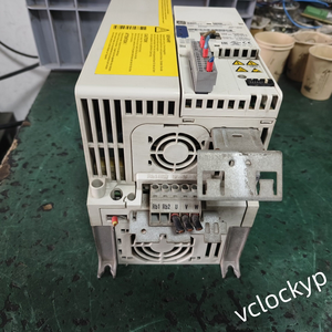 อินเวอร์เตอร์ Lenze E84AVSCE5524SX0 ใหม่ - Product Image 1