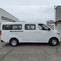 Fourgonnette électrique pure Wuling, version confort, bus de passagers, 6 à 14 places, autonomie de 300 km, voiture électrique de passagers, mini-bus de Chine