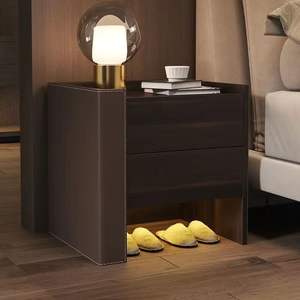 Mesita de noche moderna de madera maciza con gabinete de almacenamiento de cuero, mueble de dormitorio para uso adulto - Product Image 4