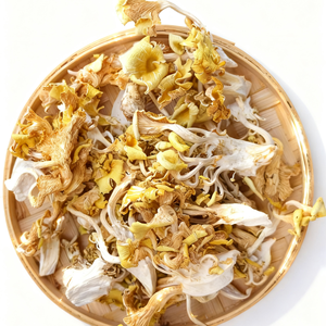 Champignons <span class=keywords><strong>Chanterelles</strong></span> Séchés AD - Champignons Sauvages de Qualité Supérieure, Cultivés à l'État Sauvage, <span class=keywords><strong>Comestibles</strong></span>, pour la Cuisine Gourmande, Soupes, Ragoûts, 1kg/paquet, Durée de Conservation de 18 Mois - Product Image 2