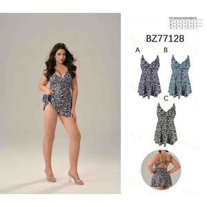 Costume da bagno intero HDJ Plus Size con controllo pancia, stampa animalier, scollo a V profondo, aderente, copricostume BZ77059 - Product Image 1