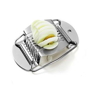 Cortador de huevos de mano de acero inoxidable duradero, rebanador de huevos de plata multifuncional para uso en la cocina del hogar - Product Image 1