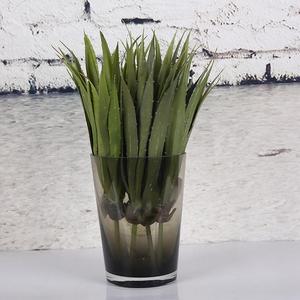 Ramo de Plantas Artificiales Decorativas, Mini Flores Realistas Colgantes de Alta Calidad, Ecológicas, para Decoración del Hogar - Product Image 3