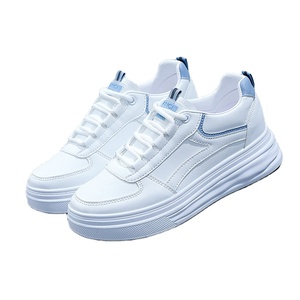 Zapatos de Mujer con Plataforma Blancos para Primavera, Verano y Otoño, Zapatos Planos de Cuero PU 2023, Nuevos Zapatos Joker con Plataforma Interna - Product Image 1