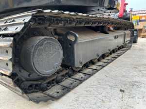 Excavatrice compacte Yanmar VIO85 de 8,5 tonnes, moteur diesel 4TNV98C, certifiée CE EPA pour les travaux utilitaires - Product Image 5