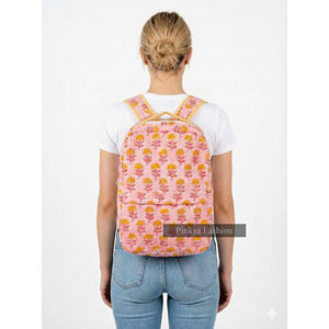 Sac à dos pour femme de style bohème, en coton matelassé, imprimé à la main, léger et de haute qualité, motif floral ethnique indien - Product Image 1