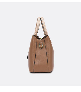 Nouveau Sac Fourre-tout Élégant et Tendance en Cuir PU Grande Capacité pour Femmes, Fermeture Éclair, Sac Bandoulière avec Poignée, Idéal pour Mamans d'Âge Moyen - Product Image 4