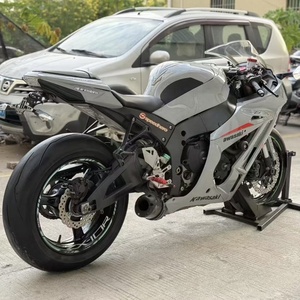 <span class=keywords><strong>Moto</strong></span> <span class=keywords><strong>Kawasaki</strong></span> <span class=keywords><strong>Ninja</strong></span> ZX-10R 1000cc à quatre cylindres en ligne d'occasion, <span class=keywords><strong>moto</strong></span> sportive à essence d'occasion, refroidie par liquide, super <span class=keywords><strong>moto</strong></span> de course - Product Image 5