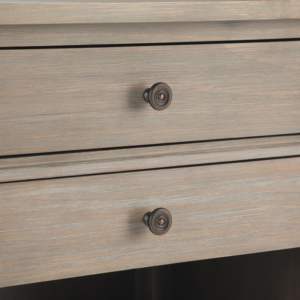 DB Carlton Mesita de noche gris envejecida Muebles de dormitorio elegantes - Product Image 2