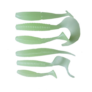 Vente en gros SO039 6 pièces/sac Appâts artificiels lumineux en plastique souple de 6 formes différentes, leurres de pêche phosphorescents pour la nuit - Product Image 1