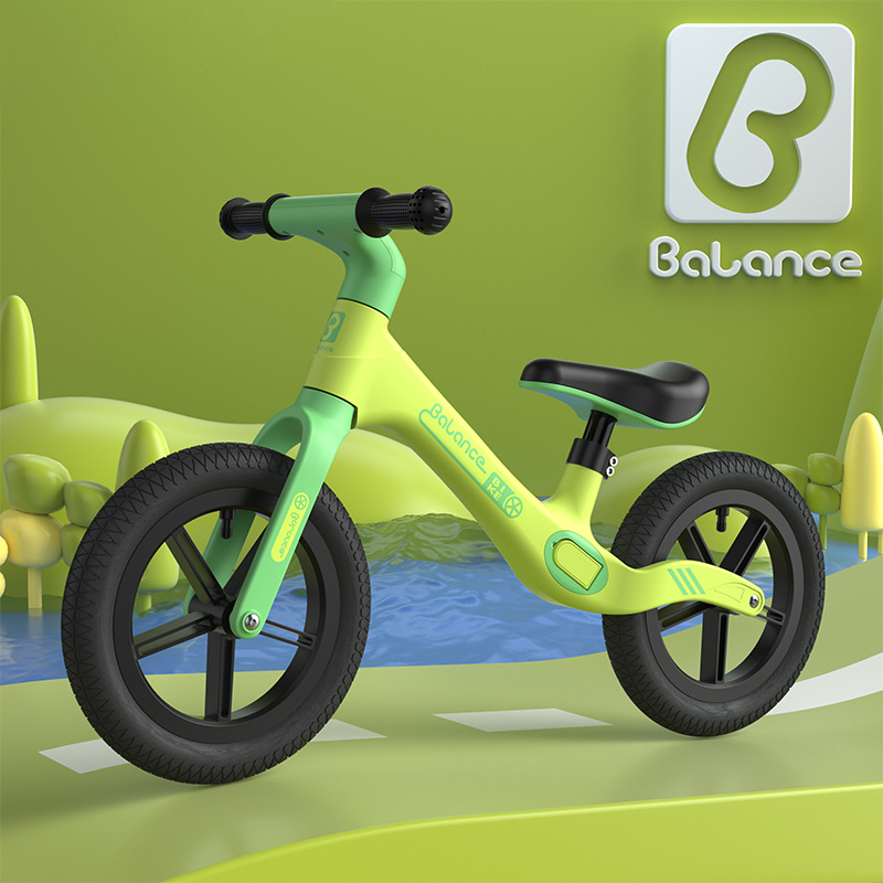 12-inch green balance bike pump suitable for 84125