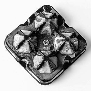 Moules à glaçons en silicone diamant écologiques sans BPA réutilisables avec couvercles, pour la fabrication de glaces - Product Image 2