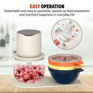 Picadora de Alimentos Eléctrica USB de 100W y 1500mAh con Recipiente de PET de 600mL, Recipiente Pequeño Adicional, Una Velocidad, 4 Cuchillas, Uso Inalámbrico - Product Image 6