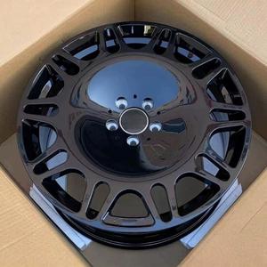 Jantes en alliage forgé noir brillant 20 21 Jantes de voiture de 22 pouces Nouveau design à cinq rayons - Product Image 5