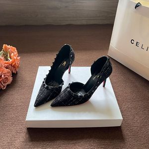 Nouvelle Collection Automne 2025 – Escarpins noirs à talon aiguille de 8 cm pour femme, bout pointu, peep toe, décolleté, découpes latérales, avec boucle - Product Image 2