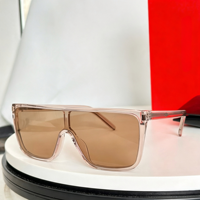 Lunettes de soleil rétro carrées Sunray TR à monture complète, verres dégradés gris/jaune, protection UV, pont doré, rivets papillon, unisexe