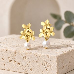 Orecchini a Perno Geometrici con Perle Finte a Forma di Giglio per Donne, Gioielli Eleganti e alla Moda - Product Image 3