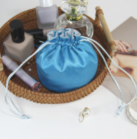 Sac à cordon personnalisé en satin de soie double couche, couleur bonbon, avec logo, durable, doux, pochette cadeau pour cosmétiques, mariage, fête, rangement
