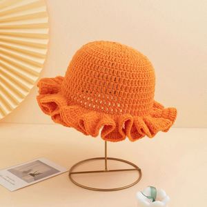 Chapeau de pêcheur en acrylique tricoté à la main, couleur unie, ajouré, à volants, pour l'automne et l'hiver - Product Image 5