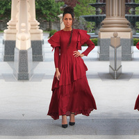 Robe plissée grande taille tendance printemps/été 2026, design élégant et unique avec manches lotus pour femmes, robes décontractées