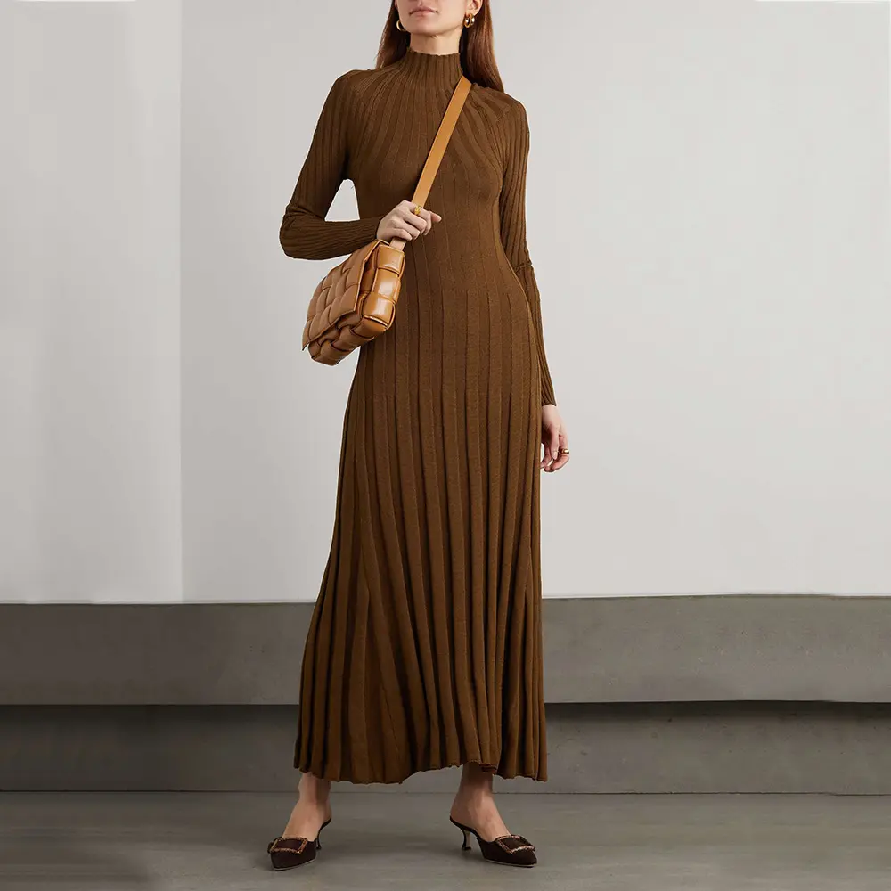 Custom knitwear mufacturers Brown Rib Knit Turtleneck Maxi Dress Winter Long sleeve Pleated dress Sweater Dress women Clothing