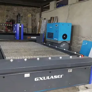 Yüksek basınçlı dört-in-One entegre 500L döner vidalı hava kompresörü 20hp PM Motor vidalı hava kompresörü Fiber lazer kesme