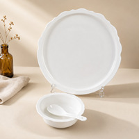 Reinweiße Bone China Haushaltsteller: Reisschale, Teller für kalte Speisen, mikrowellengeeignet, einfarbiges Muster, On-Glazed-Technik, moderner Teller
