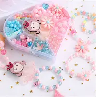 Set di gioielli in plastica fai-da-te di vendita caldo custodia per bracciale ad anello popolare delicato carino piccolo giocattolo artigianale per bambini
