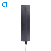 Grande quantité d'adaptateur d'alimentation 24V 3A 72W en stock avec une prise triangulaire à trois broches.
