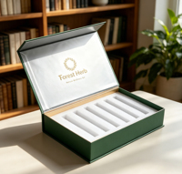 Boîte cadeau magnétique pliable en crème, logo hexagonal en feuille d'or personnalisé, plateau en mousse EVA à 6 compartiments pour l'emballage des ampoules de soins de la peau