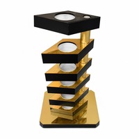 Support de présentation carré multi-niveaux pour bouteilles d'alcool en acrylique doré miroir et noir mat