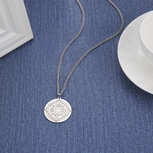Collier Myshape pour Homme en Acier Inoxydable avec Roue de la Fortune AGLA INRI, Amulette de Richesse de Salomon, Sceau des Archanges Michel, Uriel, Raphaël, Gabriel - Product Image 4