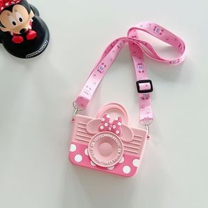 Portefeuille <span class=keywords><strong>Mickey</strong></span> <span class=keywords><strong>Mouse</strong></span> en silicone à bandoulière unique, <span class=keywords><strong>sac</strong></span> de rangement pour étudiants à la mode et polyvalent, mini <span class=keywords><strong>sac</strong></span> à <span class=keywords><strong>dos</strong></span> mignon et petit - Product Image 3