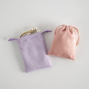Bolsa de Regalo de Joyería y Perfume Personalizable, Ecológica y Reciclable de Gamuza de Alta Gama, para Relojes de Lujo, Pulseras, Gemas y Collares - Product Image 4