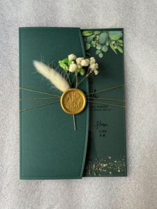 Cartes <span class=keywords><strong>d</strong></span>'invitation de mariage élégantes en papier acrylique transparent bleu marine avec feuille <span class=keywords><strong>d</strong></span>'or Cartes de mariage sceaux de cire personnalisés pour plantes sèches - Product Image 5