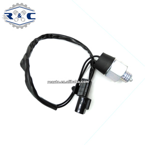 Interrupteur de <span class=keywords><strong>marche</strong></span> arrière automatique R&C de haute qualité 93860-02510 93860025 pour <span class=keywords><strong>Hyundai</strong></span> I20 Kia Picanto / Rio 1.0-1.25 CVVT 09-15 - Product Image 1