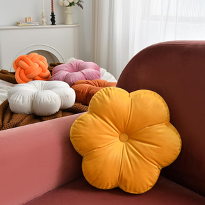 Cojín de asiento de terciopelo floral redondo de seis pétalos de 15 pulgadas para decoración del hogar, almohada suave para el suelo de la silla en forma de flor - Product Image 2