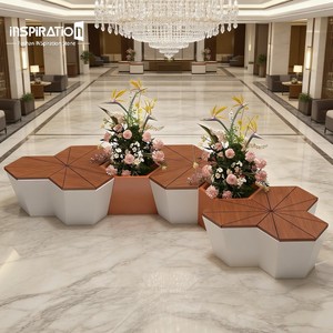 Sièges en FRP pour l'extérieur, durables et personnalisables - Product Image 3