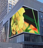 Équipement d'affichage publicitaire extérieur P4 de grande taille Panneau d'affichage LED sans couture à angle droit Cote IP65 pour écrans de toit