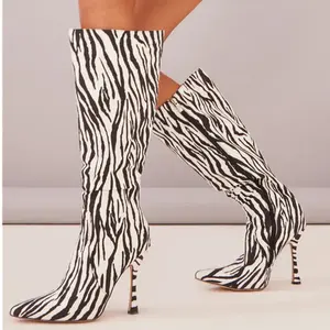 İlkbahar ve sonbahar yeni Zebra baskı kadın seksi yüksek çizmeler ucu ile 11cm yüksek topuklu timsah baskı ziyafet çizmeler boyutu 43